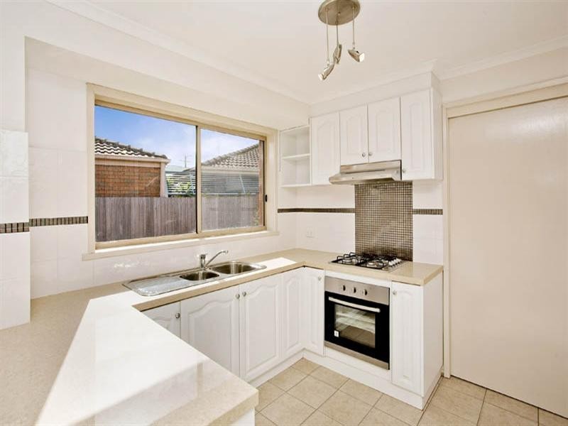 7 Castlemaine Court, Corio VIC 3214