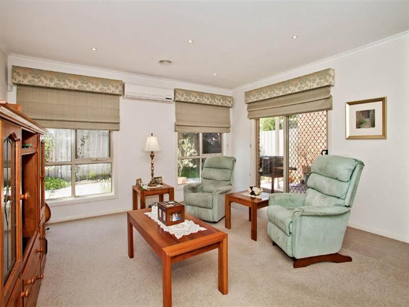 1/8 Looker Street, Lara VIC 3212