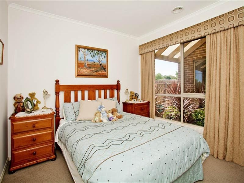1/8 Looker Street, Lara VIC 3212