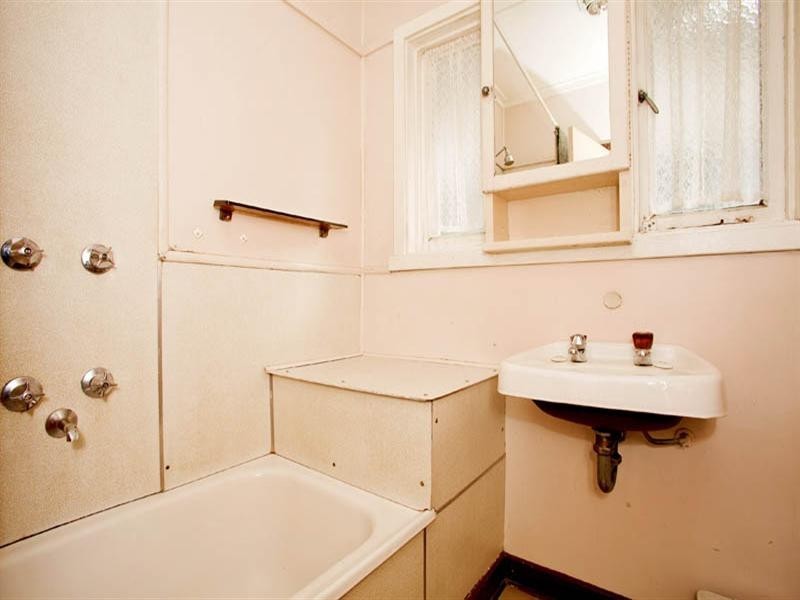 42 Bellbird Avenue, Norlane VIC 3214