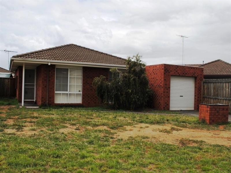 1/50 Cameron Crescent, Lara VIC 3212