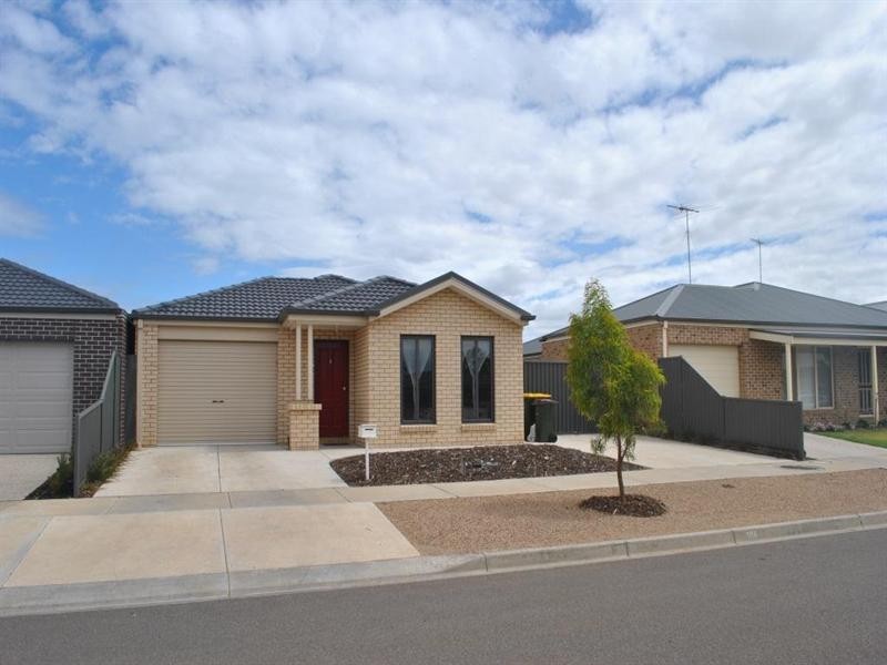 3 Grebe Court, Lara VIC 3212
