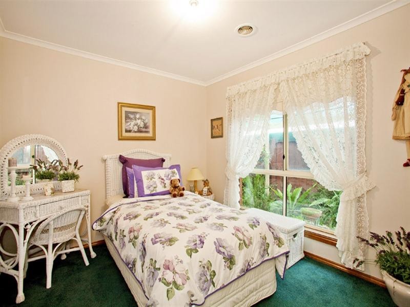 10 Honeyeater Court, Lara VIC 3212