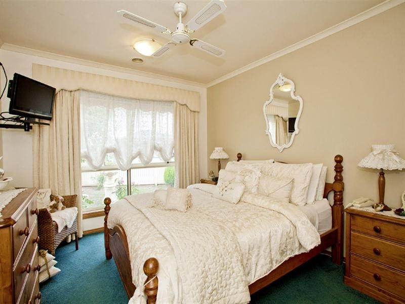 10 Honeyeater Court, Lara VIC 3212