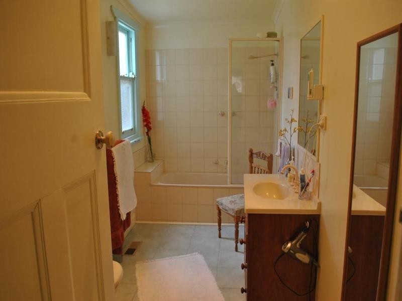 12 Craddock Street, North Geelong VIC 3215