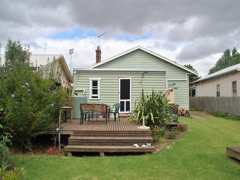 12 Craddock Street, North Geelong VIC 3215