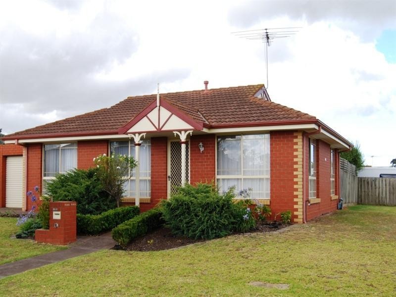 1/22 Kantara Crescent, Lara VIC 3212