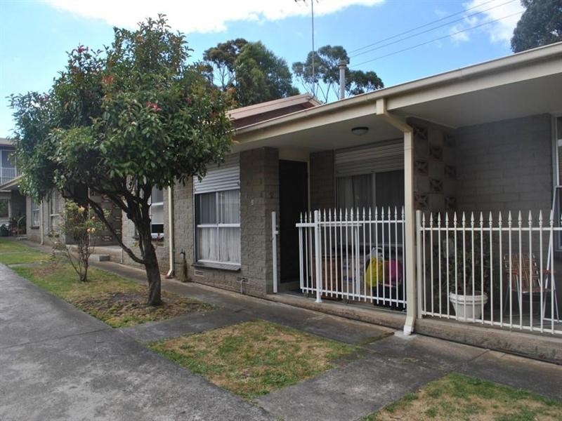 2/38 Pride Street, Hamlyn Heights VIC 3215