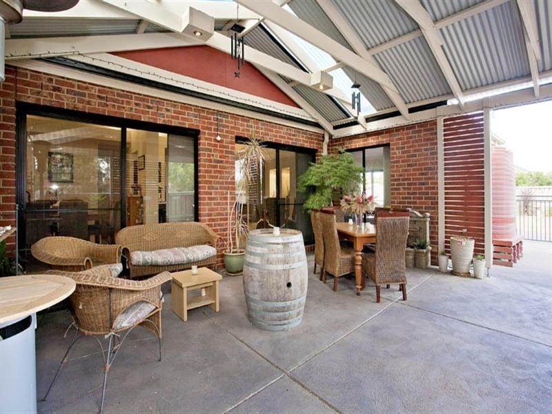 19 Bath Street, Lara VIC 3212