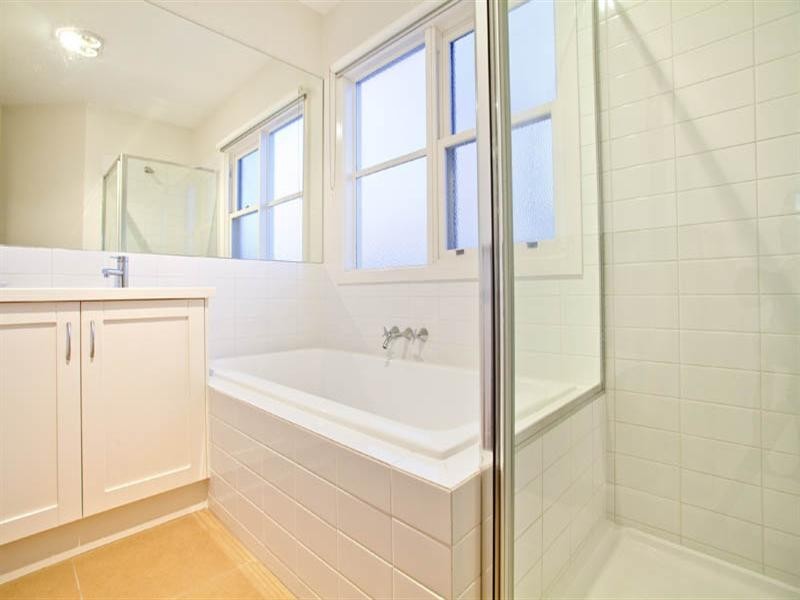 45 Coquette Street, Geelong West VIC 3218