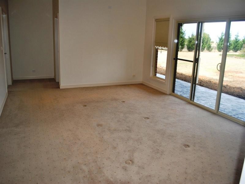 250 Emmerson Road, Lovely Banks VIC 3221