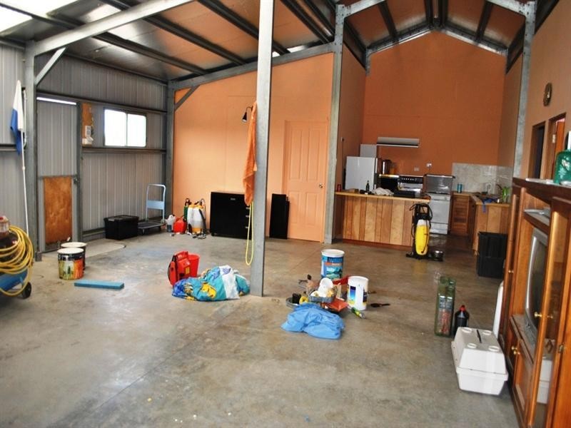 250 Emmerson Road, Lovely Banks VIC 3221