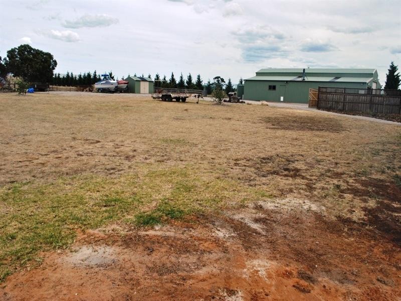 250 Emmerson Road, Lovely Banks VIC 3221