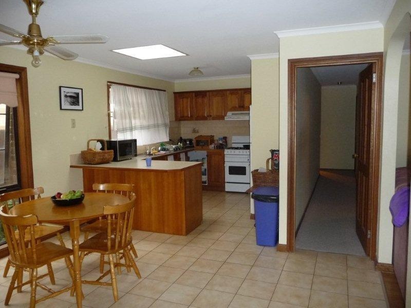 4 Carapunga Court, Corio VIC 3214