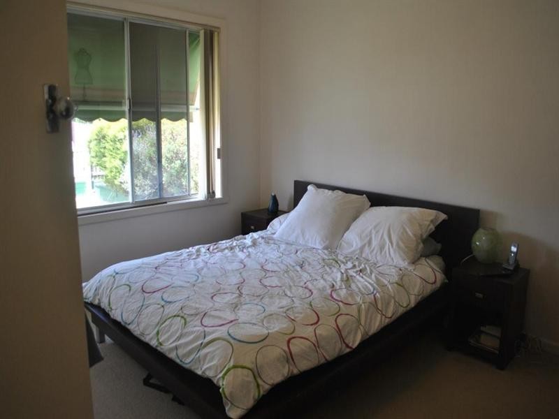 18 Sycamore Street, Hamlyn Heights VIC 3215