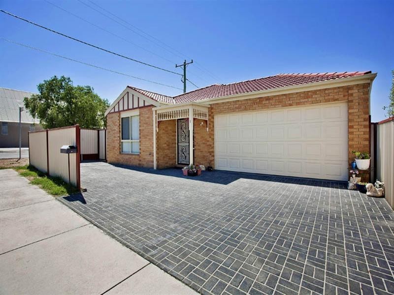 1 Hailar Lane, Lara VIC 3212