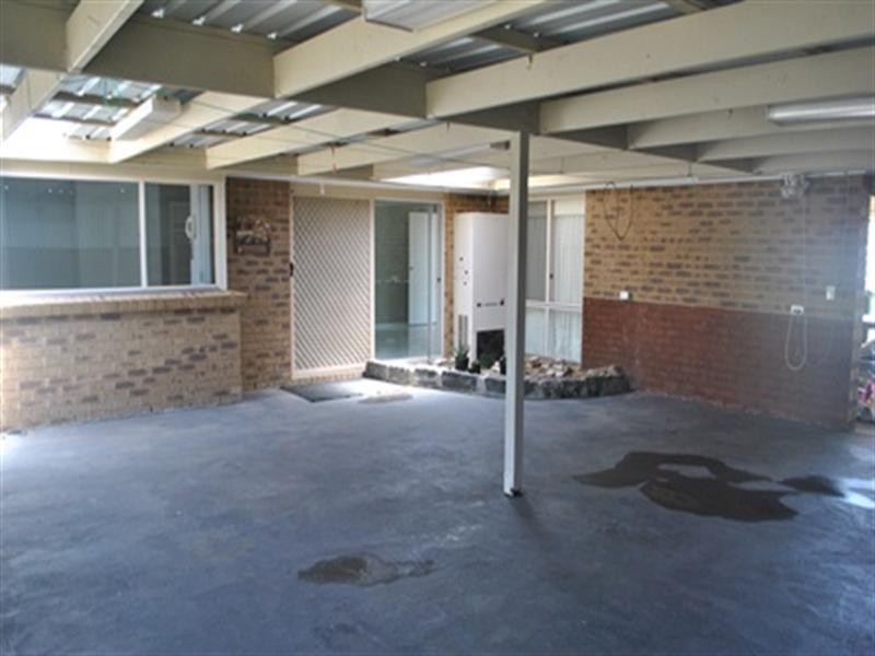 11 Lake Road, Lara VIC 3212