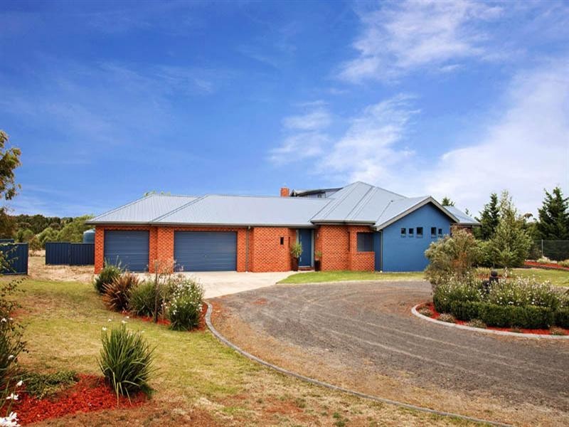 30 Thomas Road, Lara VIC 3212