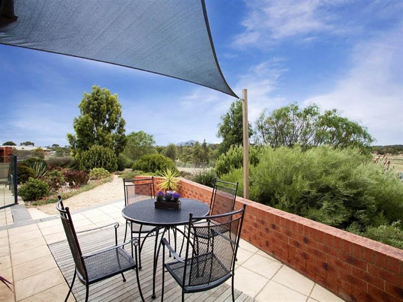 30 Thomas Road, Lara VIC 3212