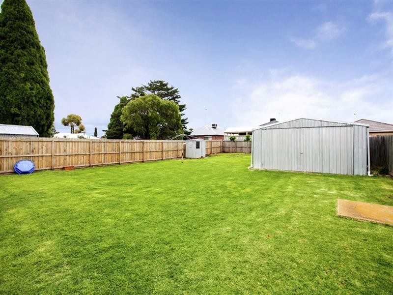 22 Curletts Road, Lara VIC 3212