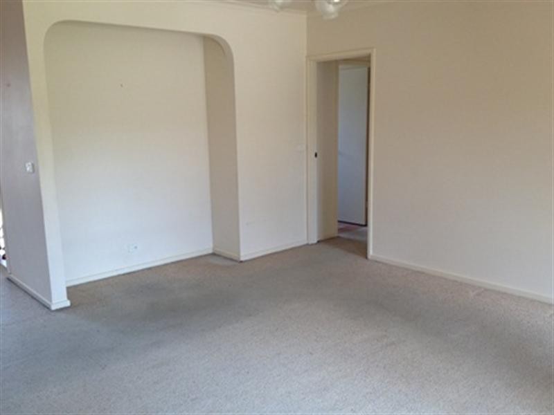 2/145 Torquay Road, Grovedale VIC 3216