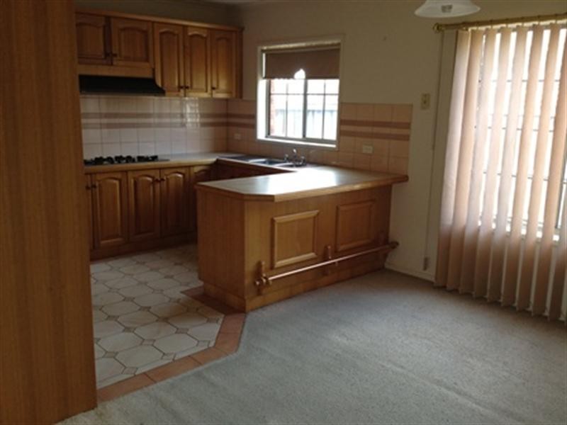 2/145 Torquay Road, Grovedale VIC 3216