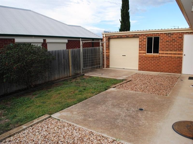 1 Kanowna Place, Lara VIC 3212