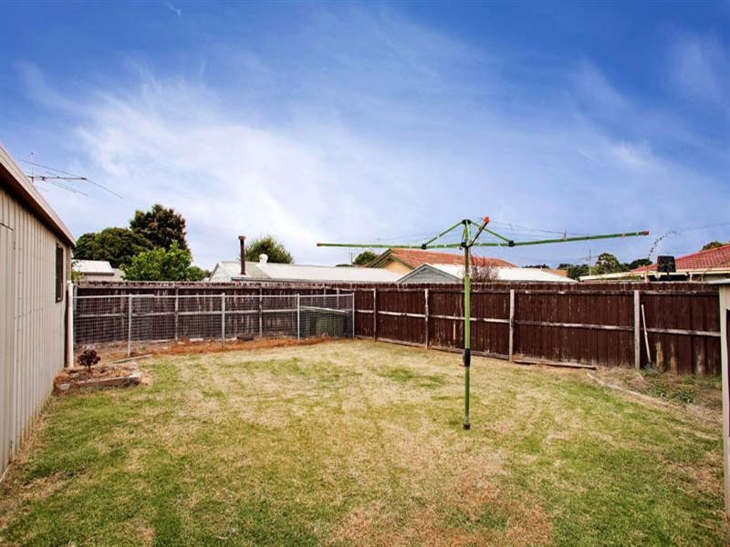 21 Buangor Street, Corio VIC 3214