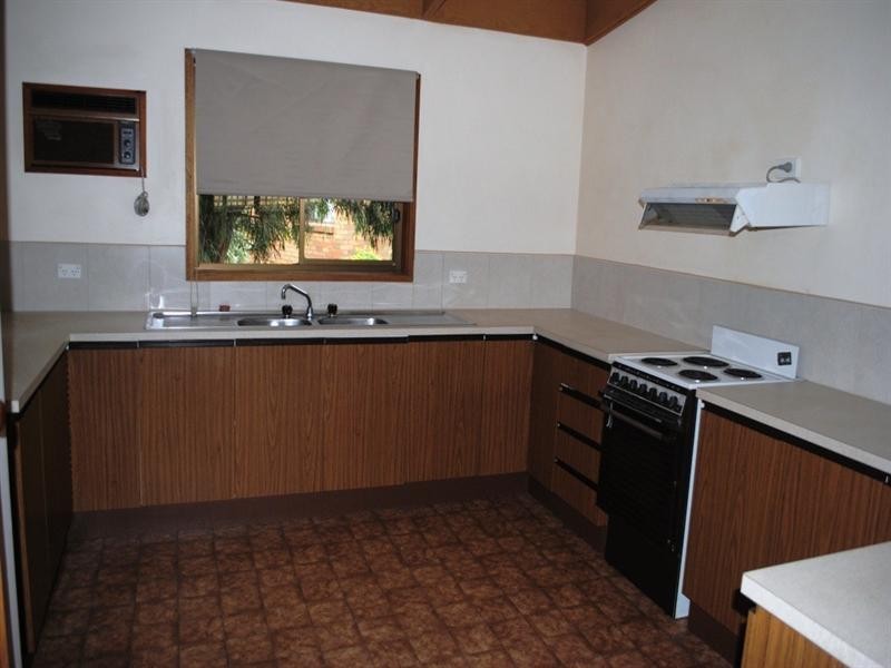 1/9 Beverley Crescent, Lara VIC 3212