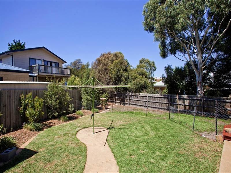 7 Nanton Close, Lara VIC 3212