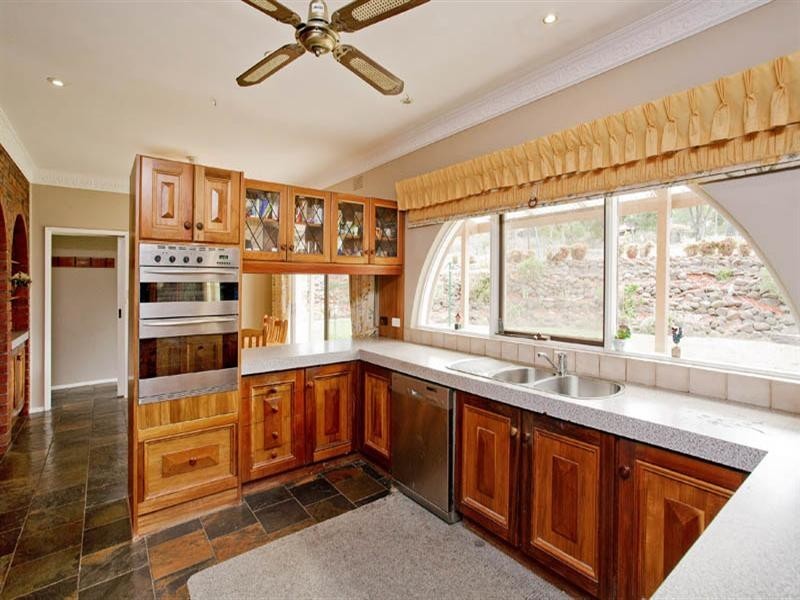 40 Oswald Avenue, Lara VIC 3212