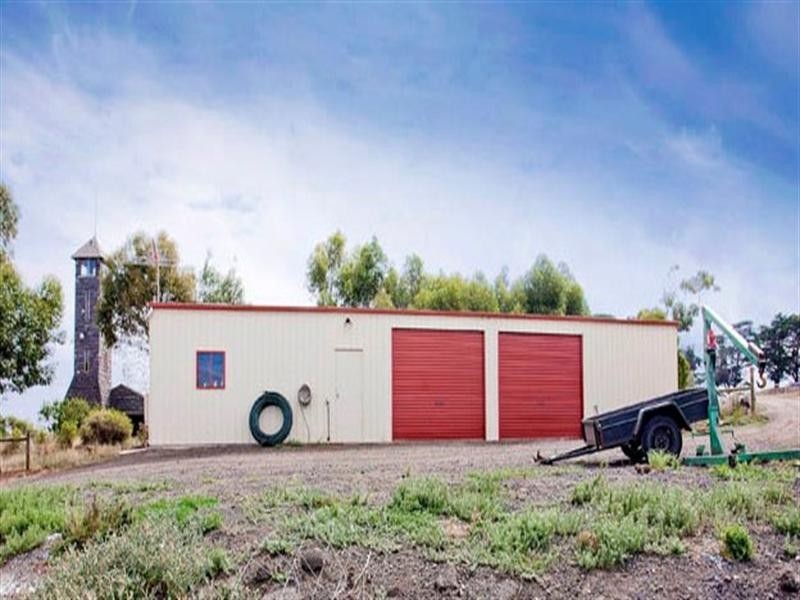 40 Oswald Avenue, Lara VIC 3212