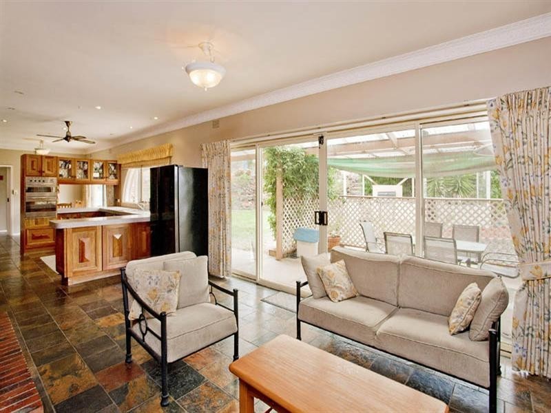 40 Oswald Avenue, Lara VIC 3212