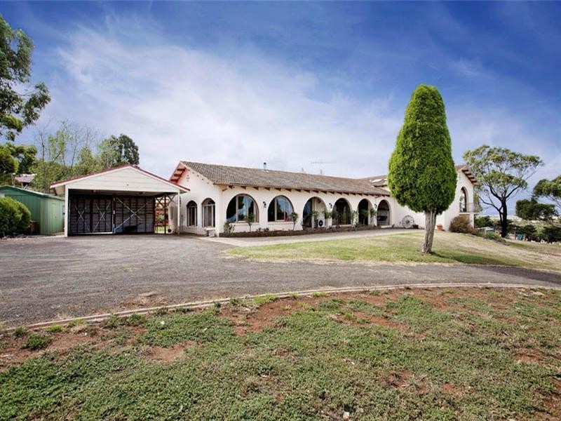 40 Oswald Avenue, Lara VIC 3212