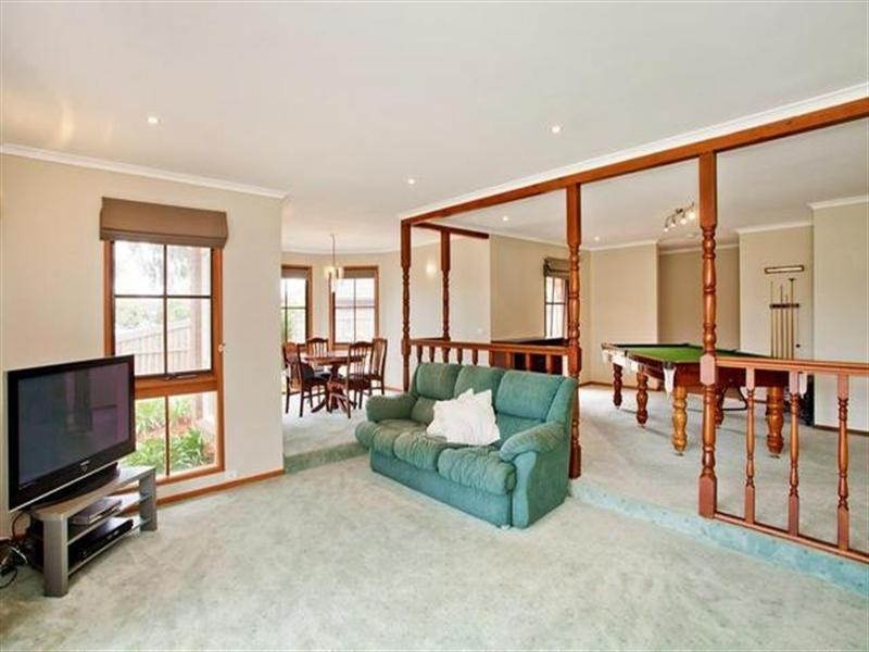 19 Sheeran Crescent, Lara VIC 3212