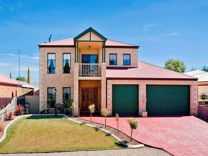 36 Lara Boulevard, Lara VIC 3212