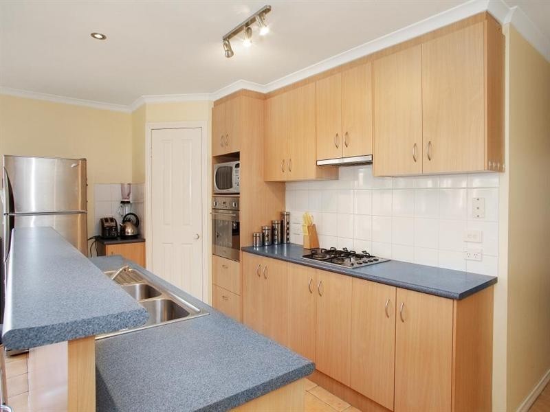 23 Country Gardens Drive, Lara VIC 3212