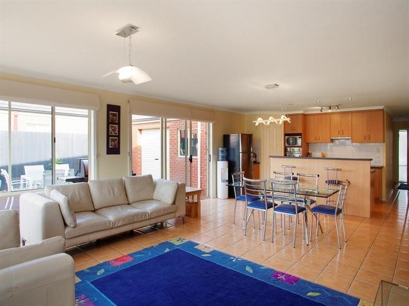 23 Country Gardens Drive, Lara VIC 3212