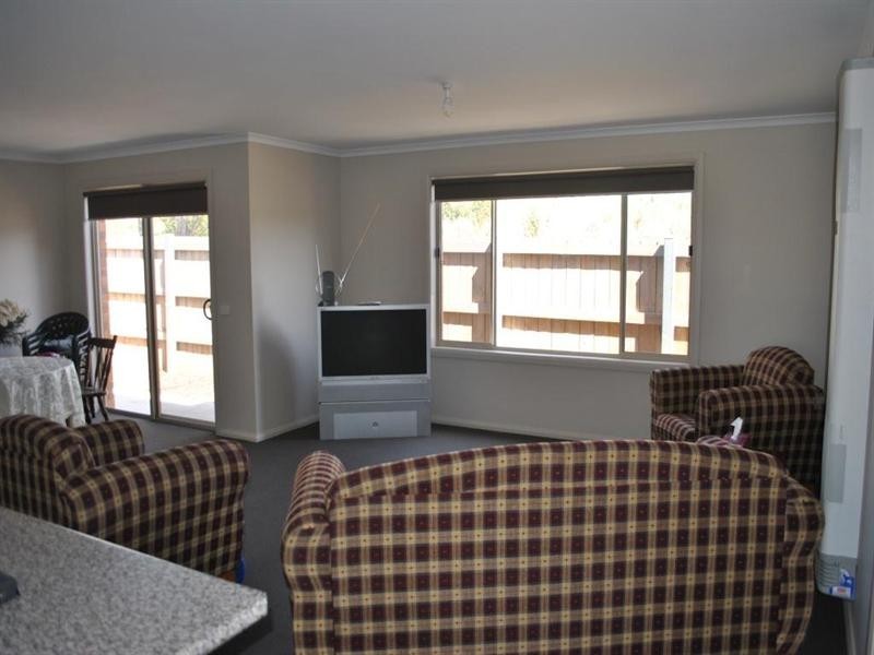 11 Endeca Court, Lovely Banks VIC 3221