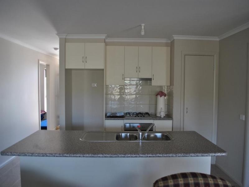 11 Endeca Court, Lovely Banks VIC 3221