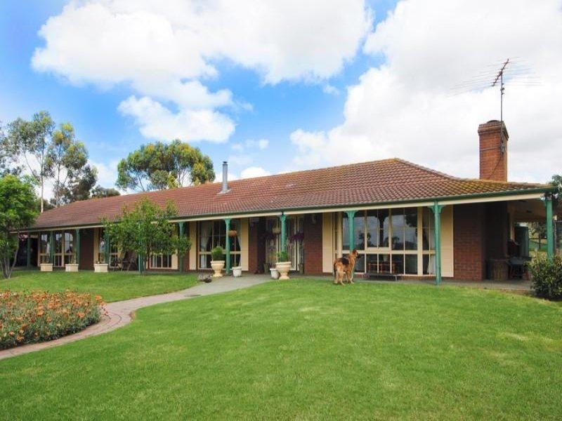 655 Bacchus Marsh Road, Lara VIC 3212