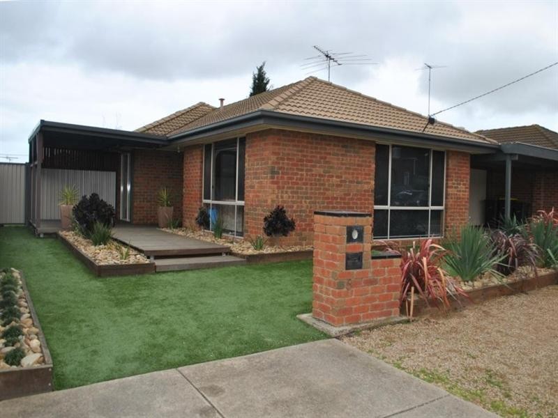 5 Korakin Court, Bell Park VIC 3215