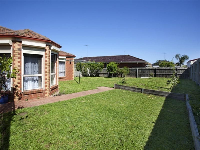 62 Bellnore Drive, Norlane VIC 3214