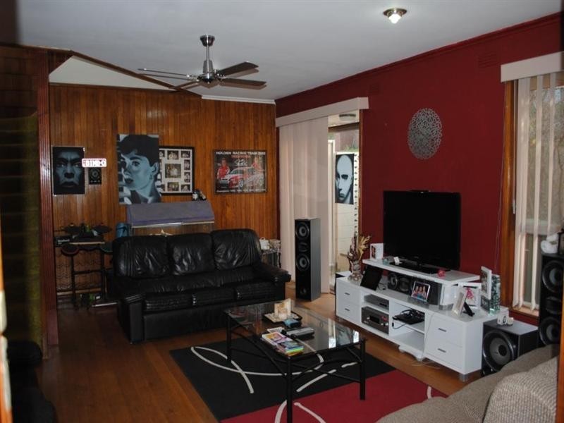 18 Glengate Street, Hamlyn Heights VIC 3215