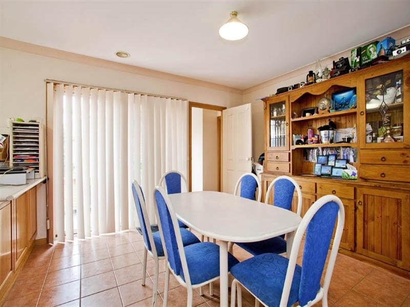 54 Blackbird Circuit, Lara VIC 3212