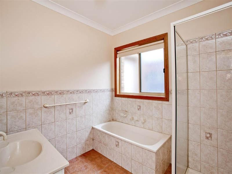 54 Blackbird Circuit, Lara VIC 3212