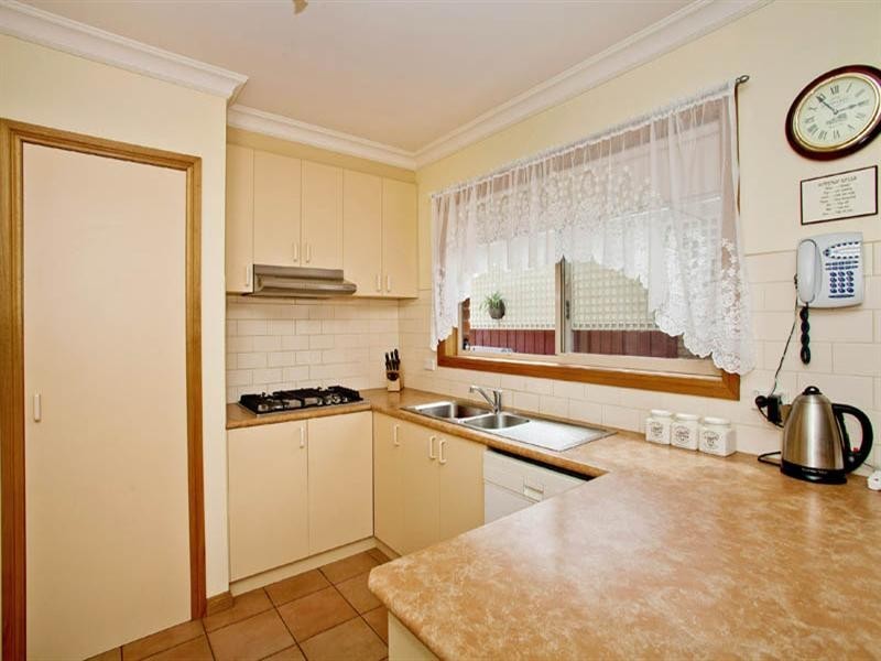 72 Forest Road South, Lara VIC 3212