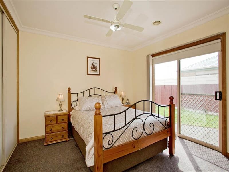 72 Forest Road South, Lara VIC 3212