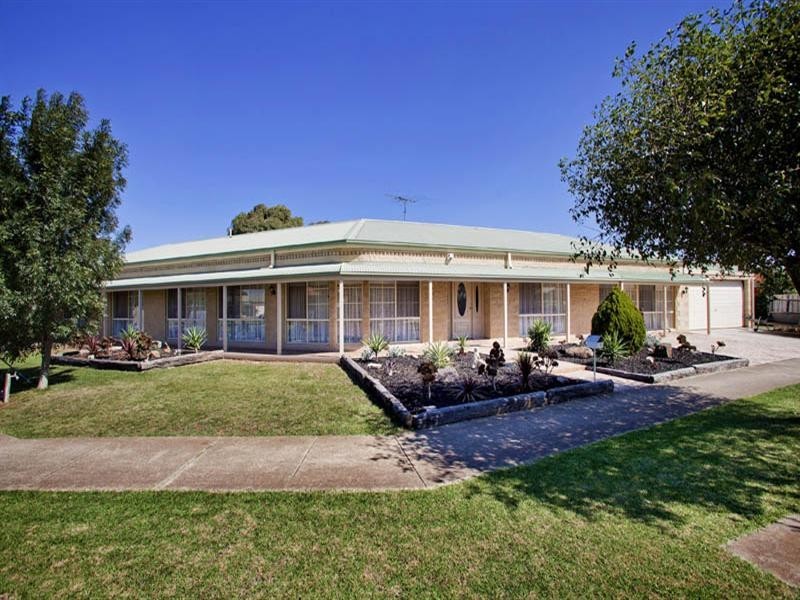 36 Young Street, Lara VIC 3212