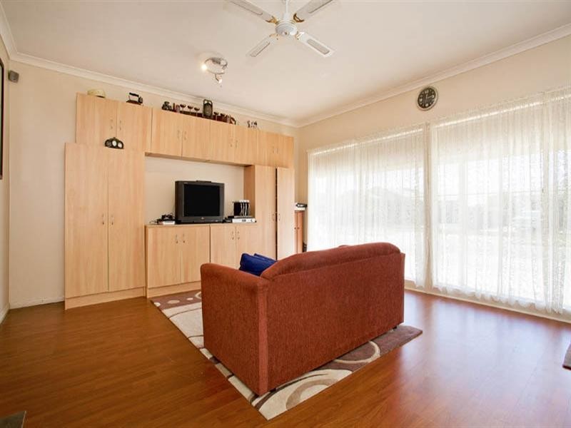 36 Young Street, Lara VIC 3212